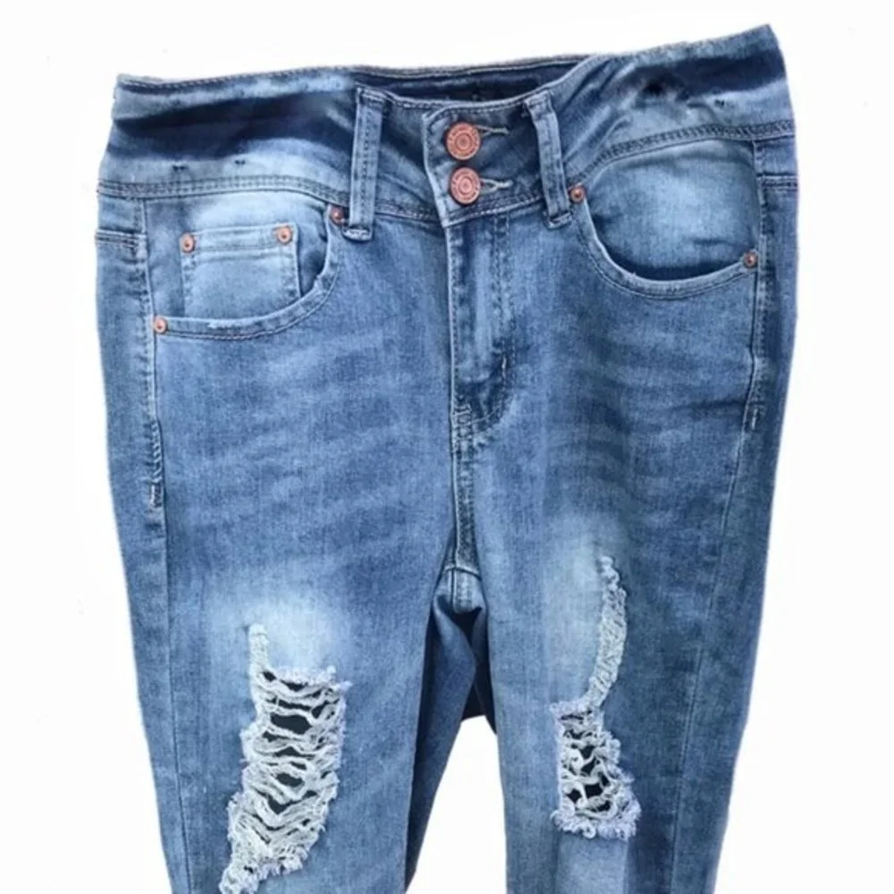 Women's Indigo Reign Distressed Skinny Jeans - Picture 2 of 4